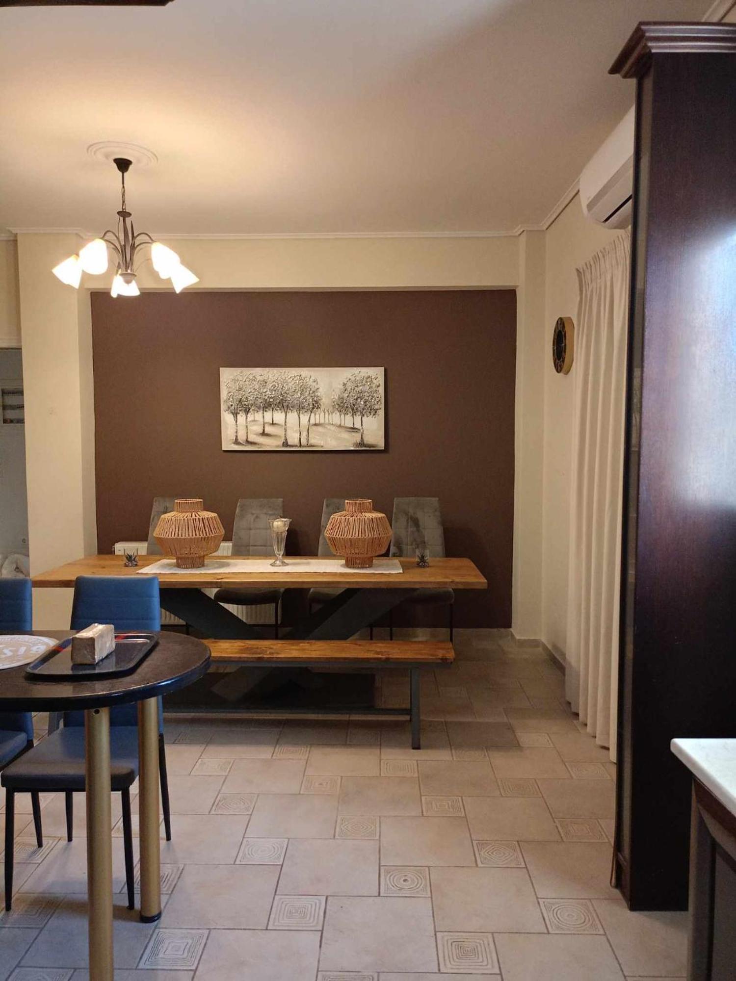 Comfortable Apartment In Kiato Bagian luar foto