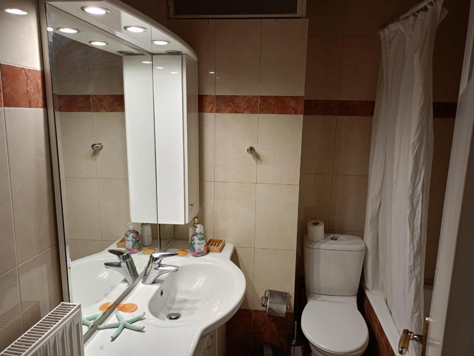 Comfortable Apartment In Kiato Bagian luar foto